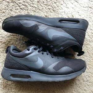 Nike Air Max Tavas